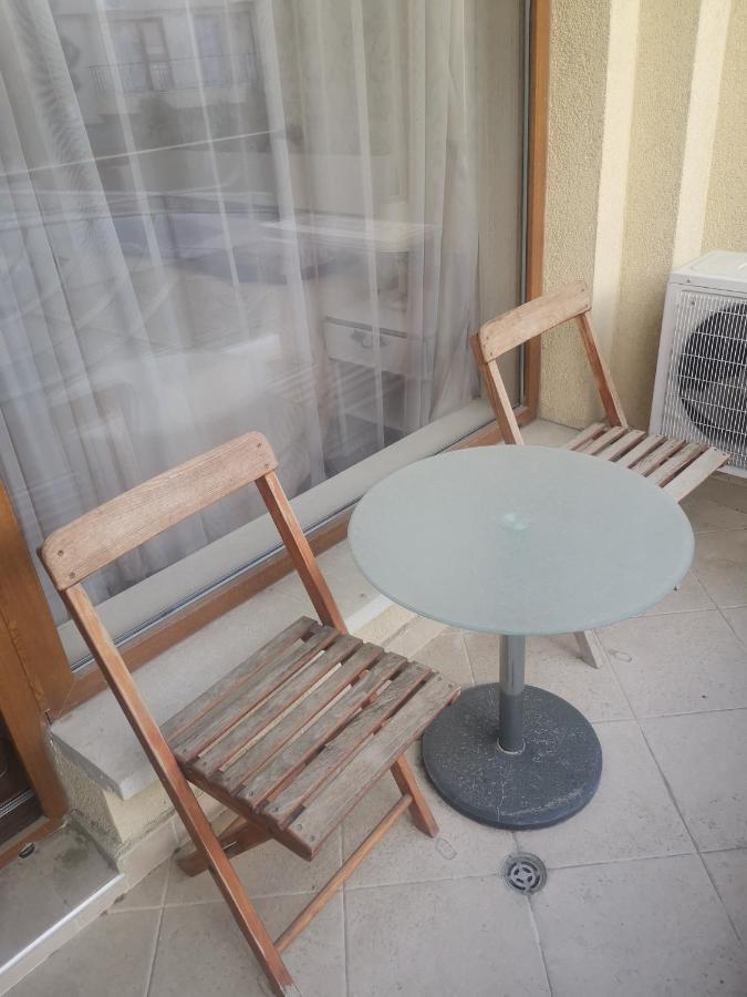 Luxury Apartment Amalfi 300 M From The Beach Varna Exterior foto